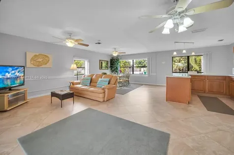 1803 E Easy Street Fort Pierce FL 34982