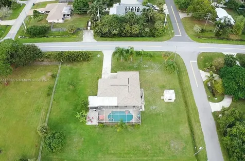 1803 E Easy Street Fort Pierce FL 34982