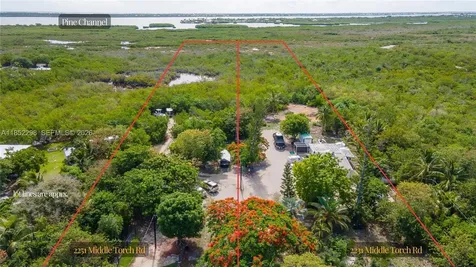 2231 Middle Torch Road Little Torch Key FL 33042