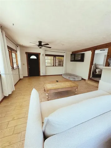 2231 Middle Torch Road Little Torch Key FL 33042
