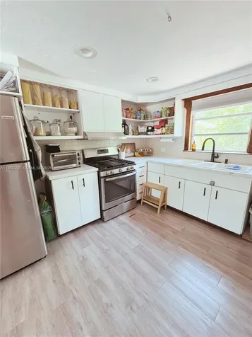 2231 Middle Torch Road Little Torch Key FL 33042