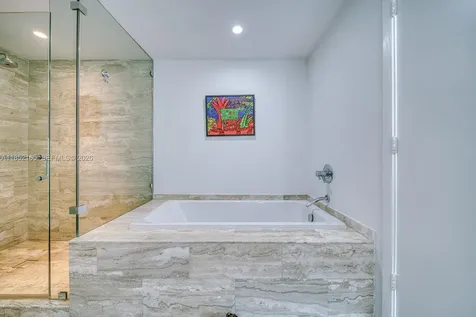 2900 NE 7th Avenue Miami FL 33137