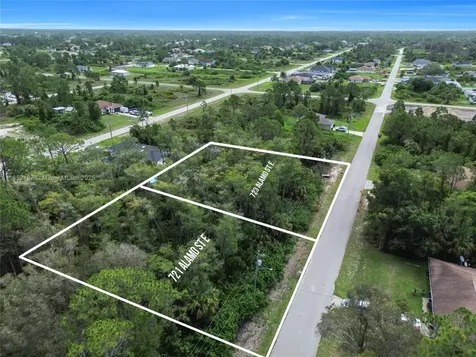 723 Alamo Street E Lehigh Acres FL 33974