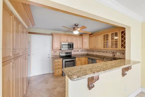 1401 S Ocean Drive Hollywood FL 33019