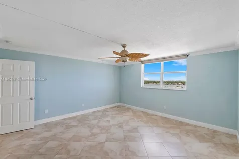 1401 S Ocean Drive Hollywood FL 33019
