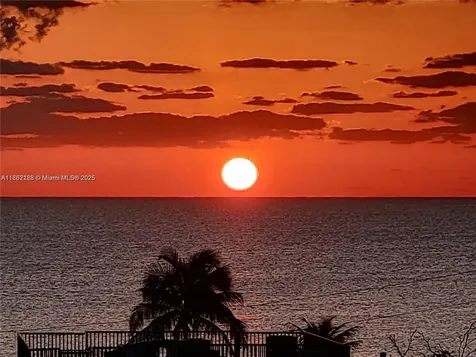 1401 S Ocean Drive Hollywood FL 33019
