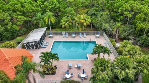 5069 SE Devenwood Way Stuart FL 34997