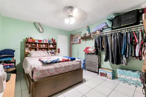 2311 NW 33rd Street Miami FL 33142