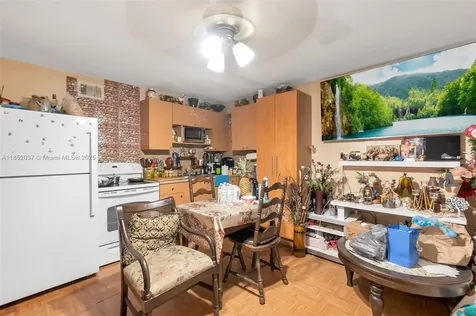 2311 NW 33rd Street Miami FL 33142