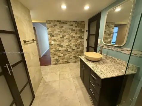 1500 S Ocean Drive Hollywood FL 33019