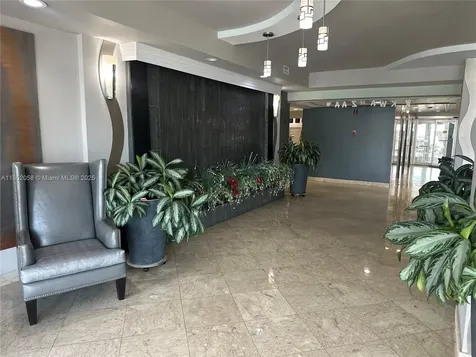 1500 S Ocean Drive Hollywood FL 33019