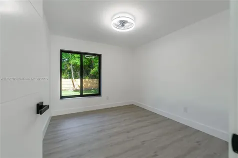 17902 SW 87th Place Palmetto Bay FL 33157
