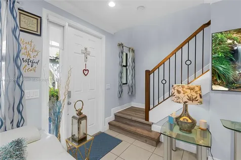 3331 NW 125th Way Sunrise FL 33323