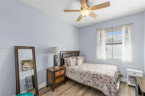 3331 NW 125th Way Sunrise FL 33323