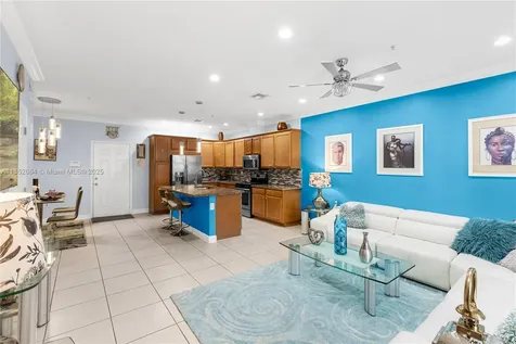 3331 NW 125th Way Sunrise FL 33323