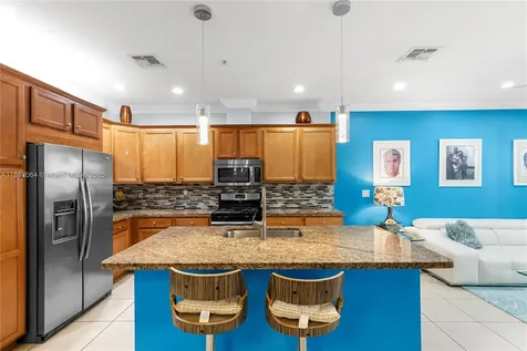 3331 NW 125th Way Sunrise FL 33323