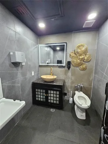 2995 NE 163rd Street North Miami Beach FL 33160
