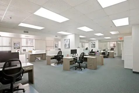 168 SE 1st Street Miami FL 33131