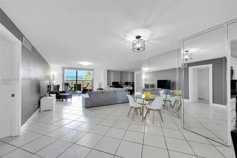 6039 Collins Avenue Miami Beach FL 33140