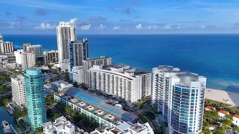 6039 Collins Avenue Miami Beach FL 33140