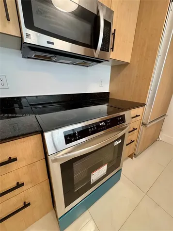 10275 Collins Avenue Bal Harbour FL 33154