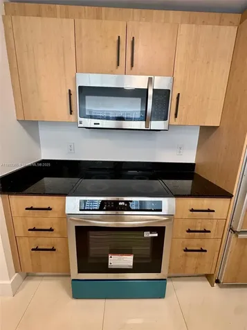 10275 Collins Avenue Bal Harbour FL 33154