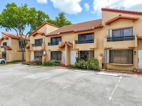 10194 SW 77th Court Miami FL 33156