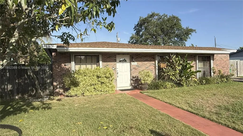 15900 SW 103rd Place Miami FL 33157