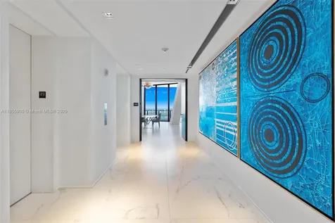 1000 Biscayne Boulevard Miami FL 33132