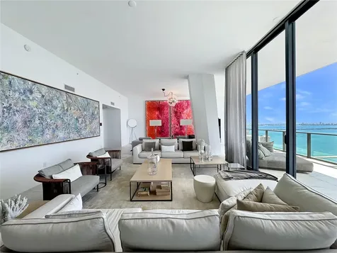 1000 Biscayne Boulevard Miami FL 33132