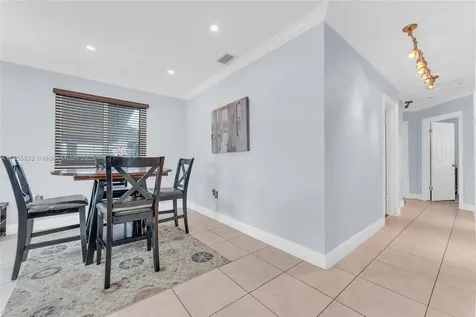 330 N 65th Terrace Hollywood FL 33024