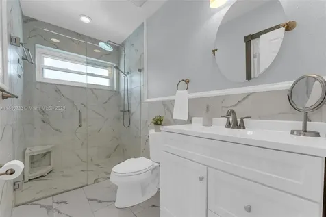 330 N 65th Terrace Hollywood FL 33024