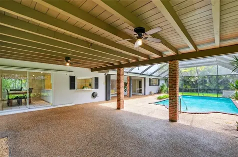 8820 SW 150th Street Palmetto Bay FL 33176