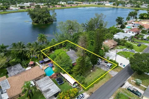 1915 NW 115th Street Miami FL 33167