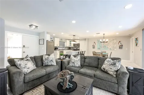 3505 SE 16th Place Cape Coral FL 33904