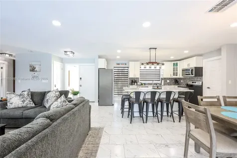 3505 SE 16th Place Cape Coral FL 33904