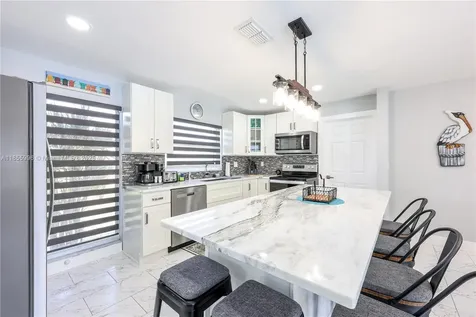 3505 SE 16th Place Cape Coral FL 33904