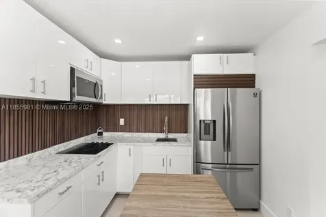 3125 NW 21st Court Miami FL 33142