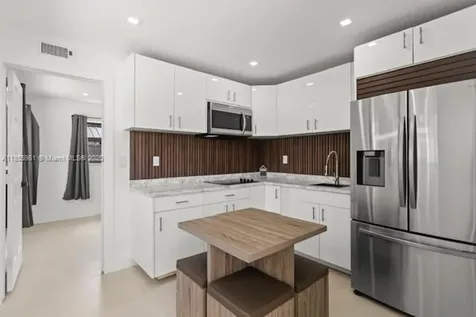 3125 NW 21st Court Miami FL 33142