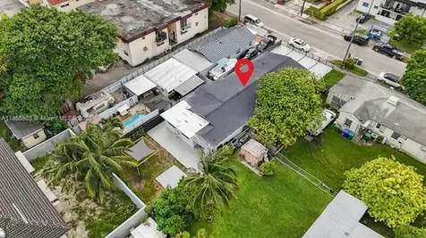 3125 NW 21st Court Miami FL 33142