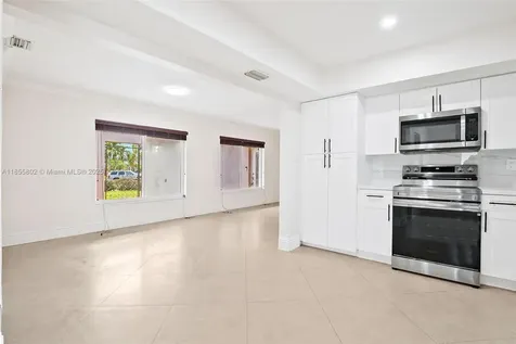 110 NW 78th Avenue Pembroke Pines FL 33024