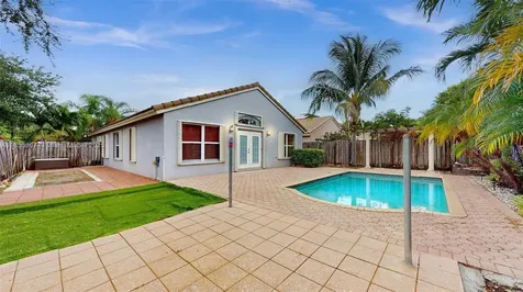 2004 SE 15th Street Homestead FL 33035