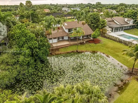 2171 SW 117th Terrace Davie FL 33325