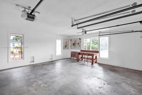 2171 SW 117th Terrace Davie FL 33325