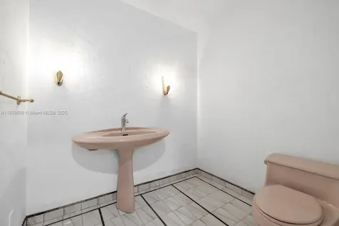 2171 SW 117th Terrace Davie FL 33325