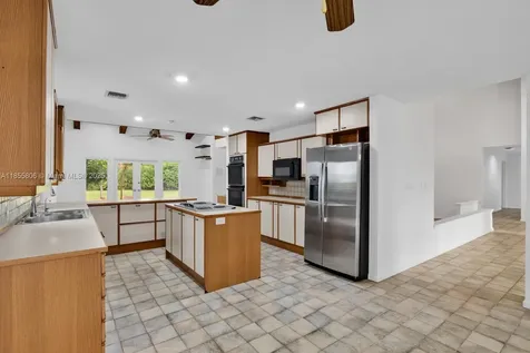 2171 SW 117th Terrace Davie FL 33325