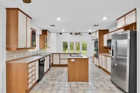 2171 SW 117th Terrace Davie FL 33325