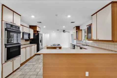 2171 SW 117th Terrace Davie FL 33325