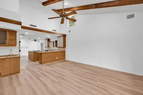 2171 SW 117th Terrace Davie FL 33325