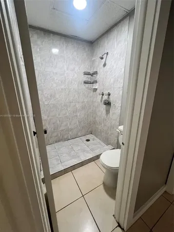 1657 W 40th Street Hialeah FL 33012